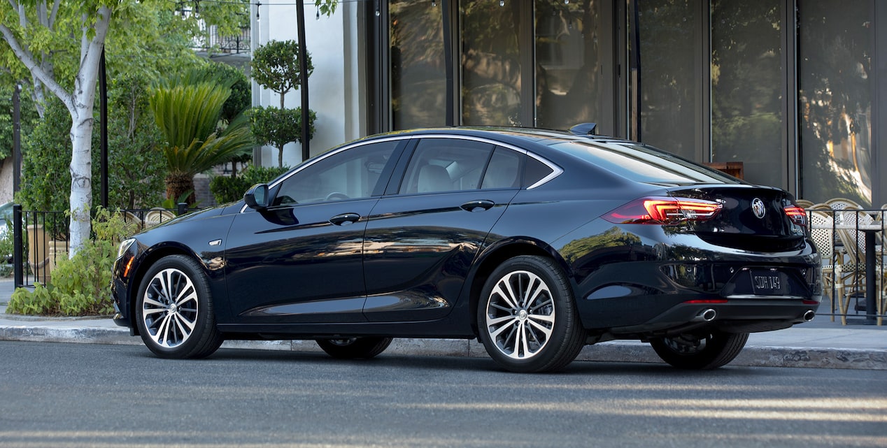 2019 Buick Regal Sportback Luxury Sedan