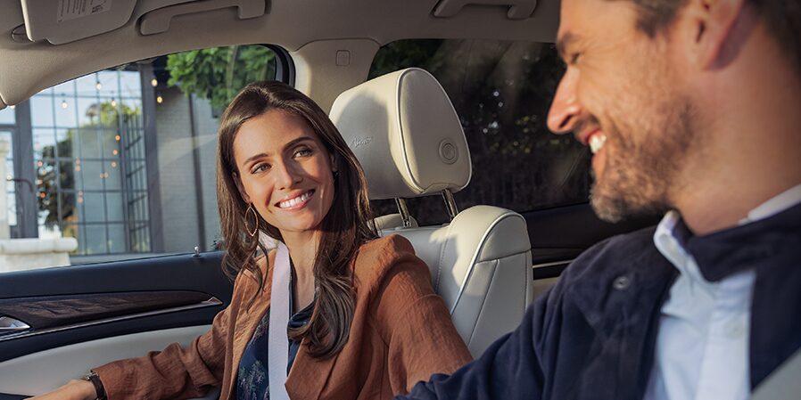  Buick Rewards Card on top of a pair of Keys