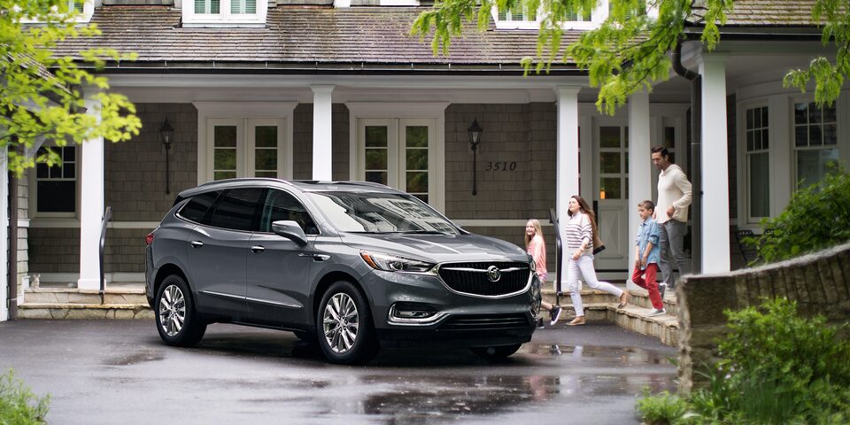 2020 Buick Enclave Front Passenger Side Exterior