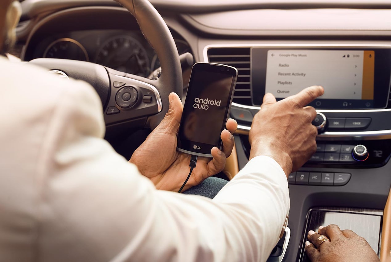 Apple Carplay and Android Auto Integration Discover Buick