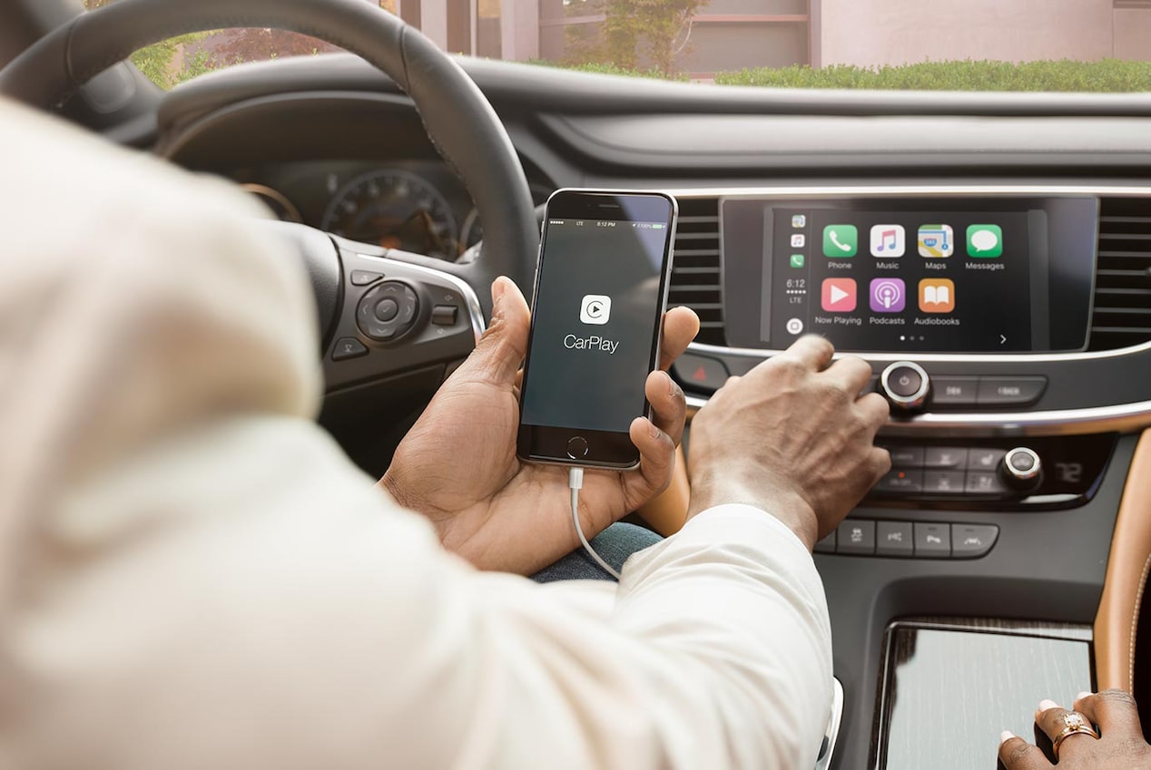 Apple Carplay and Android Auto Integration Discover Buick