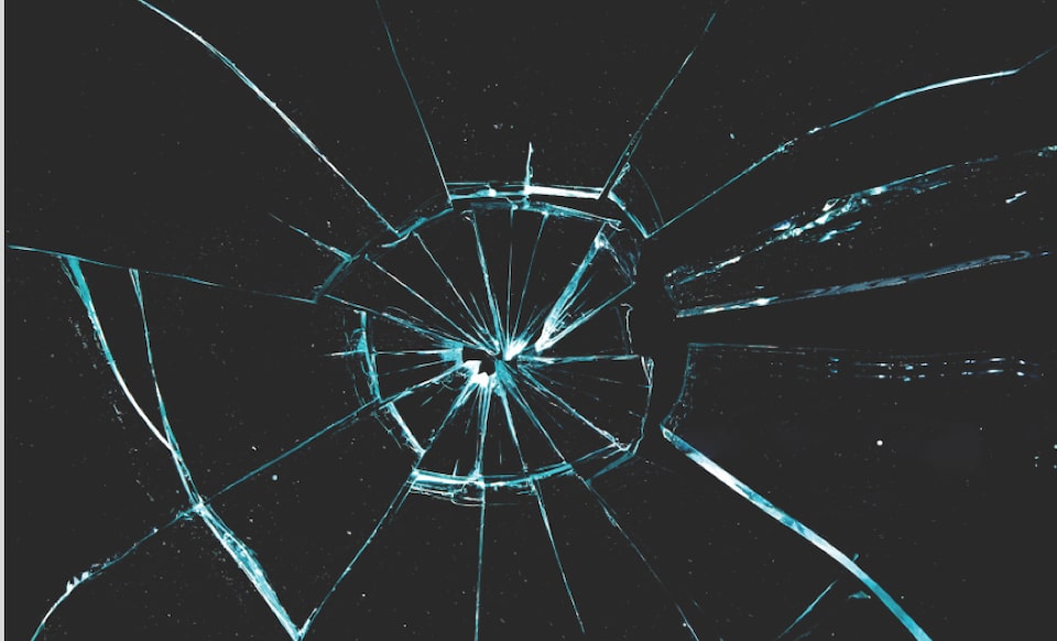 Cracked Glass and Spider covered by Buick XS Wear Lease Protection