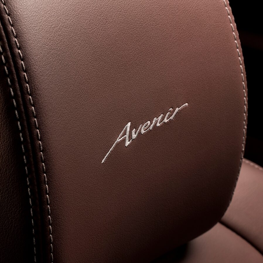 2020 Buick Avenir Stich Signature