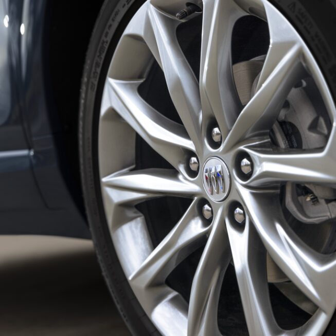 The Ultramodern Rim Design of the Buick Encore Avenir