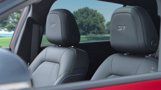 The 2024 Buick Envista Front Seat's Headrests