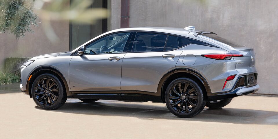 2025 Envista Avenir  Luxury SUV  Buick