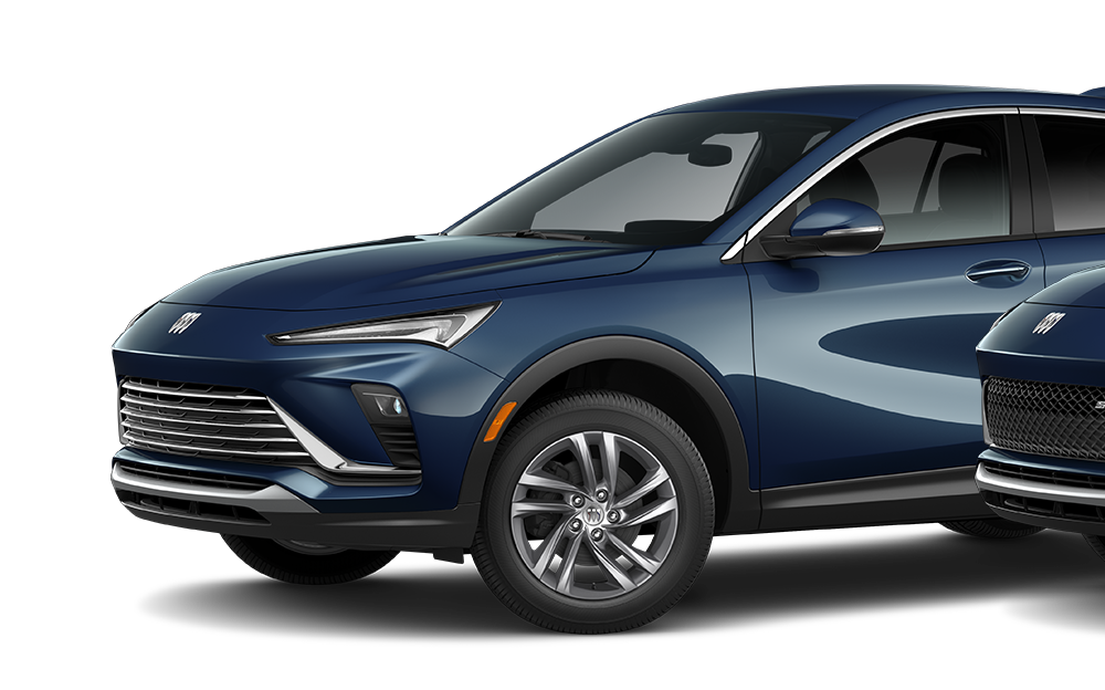 Three-Quarters View of the 2026 Envista Preferred Subcompact SUV in the Color Ocean Blue Metallic